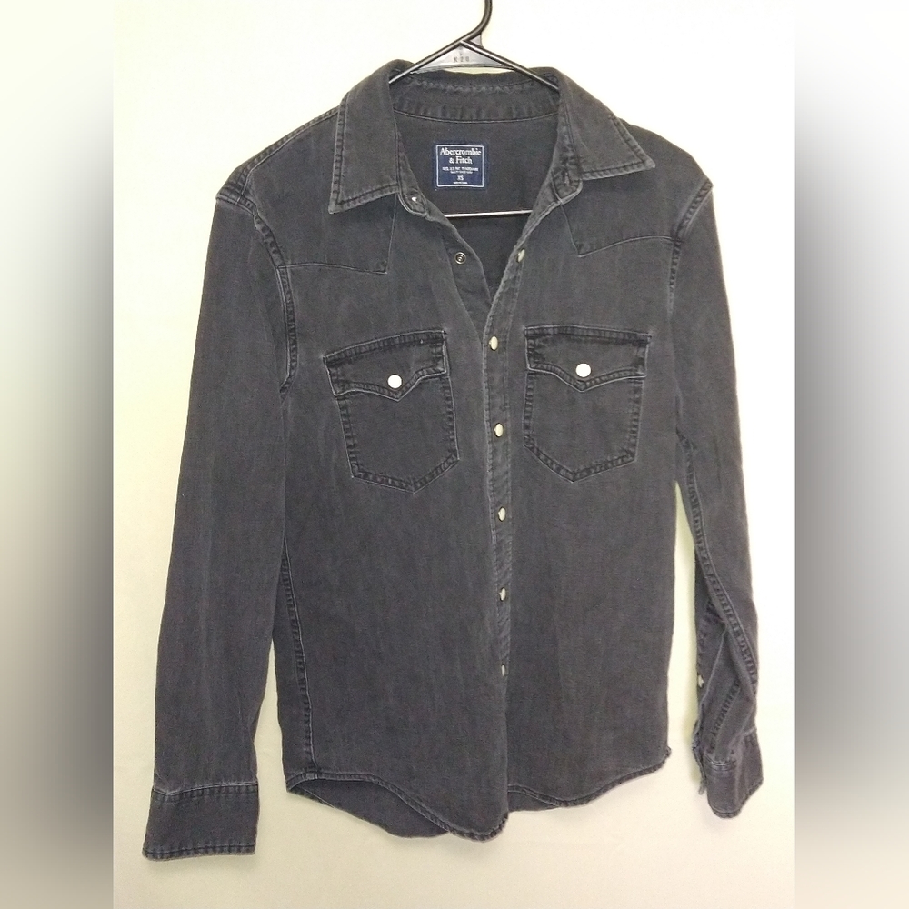 Abercrombie Pearl Snapped Shirt